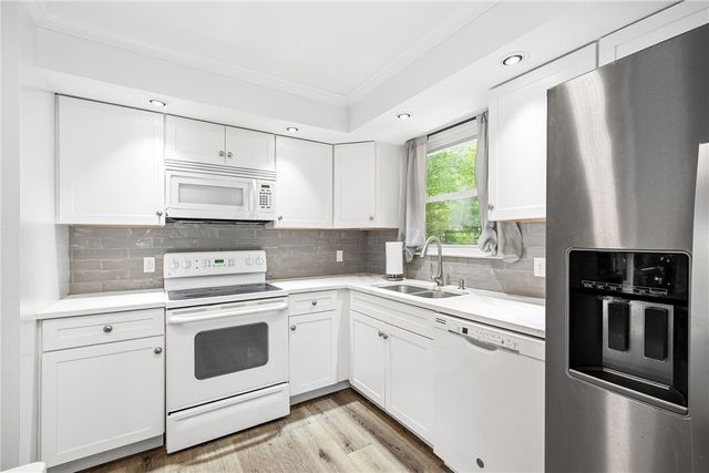 210 Keach Pond Drive, Glocester, RI 02814