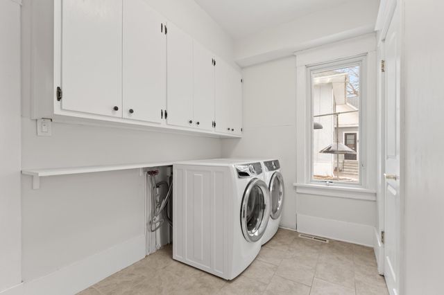 621 6th Street SW, Rochester, MN 55902