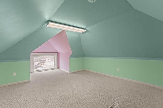 621 6th Street SW, Rochester, MN 55902