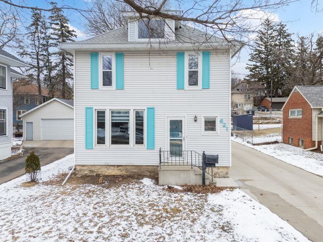 621 6th Street SW, Rochester, MN 55902