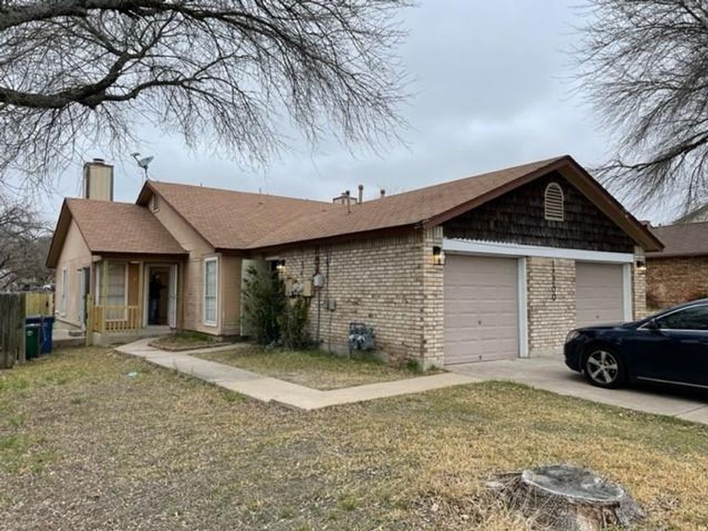 12200 Thompkins DR A, Austin, TX 78753