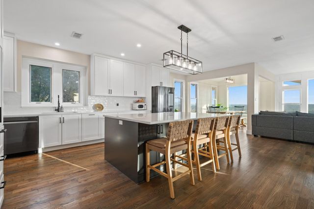 13107 Shady Mountain RD, Leander, TX 78641