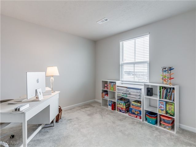 194 Captain Trail, Seville, OH 44273