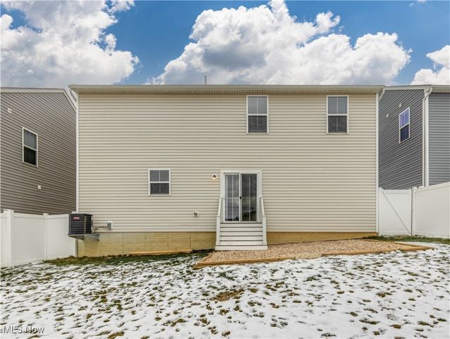 194 Captain Trail, Seville, OH 44273