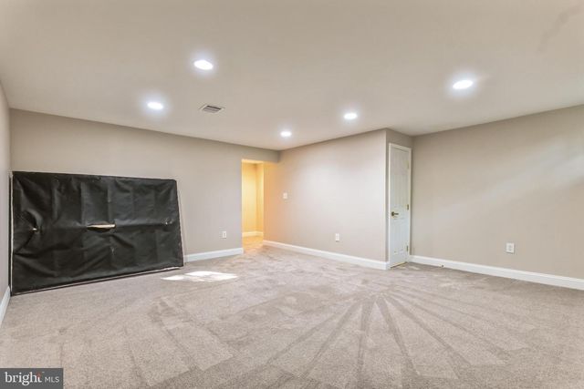 125 AUTUMN WIND WAY, Rockville, MD 20850