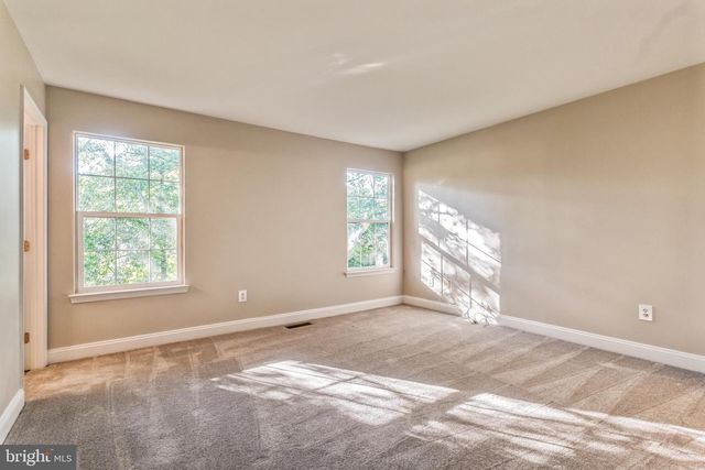 125 AUTUMN WIND WAY, Rockville, MD 20850