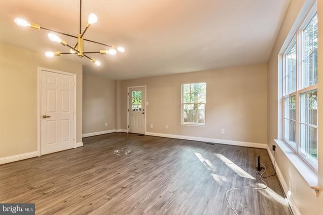 125 AUTUMN WIND WAY, Rockville, MD 20850