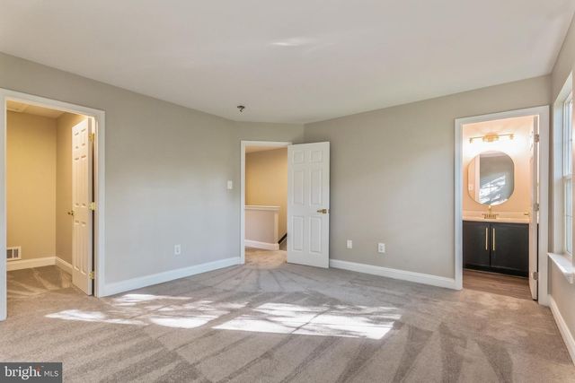 125 AUTUMN WIND WAY, Rockville, MD 20850