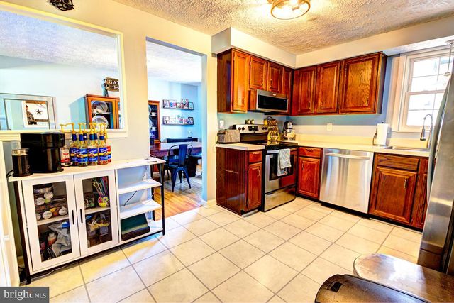 2903 W ALMONDBURY DR, Pasadena, MD 21122