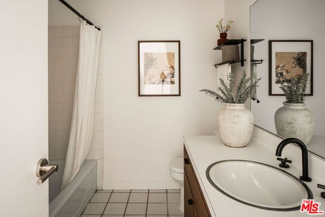 4020 Division Street, Los Angeles, CA 90065
