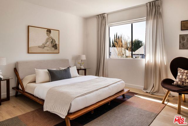 4020 Division Street, Los Angeles, CA 90065