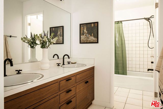4020 Division Street, Los Angeles, CA 90065