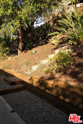4020 Division Street, Los Angeles, CA 90065