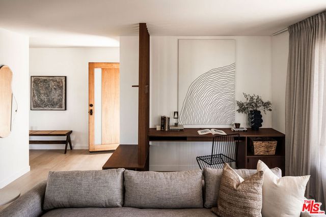 4020 Division Street, Los Angeles, CA 90065