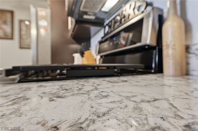 8250 North Grand Canyon Drive 2134, Las Vegas, NV 89166