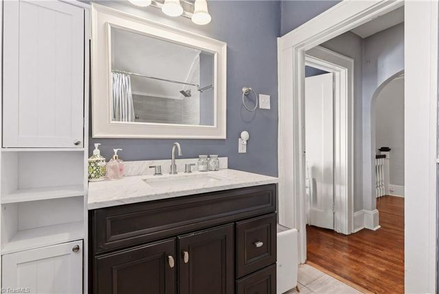 210 Edgedale Drive, High Point, NC 27262