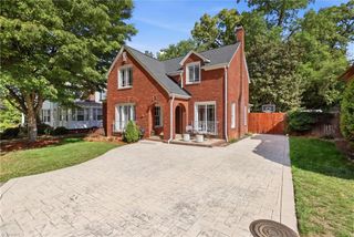 210 Edgedale Drive, High Point, NC 27262