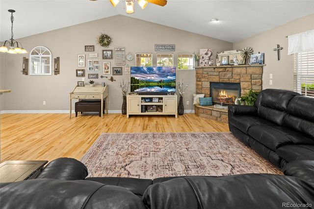 563 Kenai Court, Windsor, CO 80550