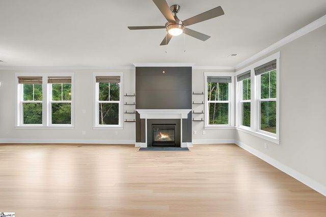 130 Creekwalk Drive, Anderson, SC 29625