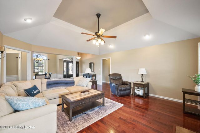 1465 Grouse Ct, Shelbyville, KY 40065