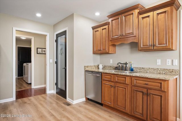 1465 Grouse Ct, Shelbyville, KY 40065