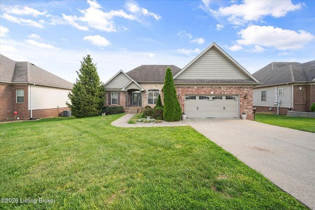 1465 Grouse Ct, Shelbyville, KY 40065