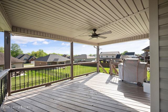 1465 Grouse Ct, Shelbyville, KY 40065