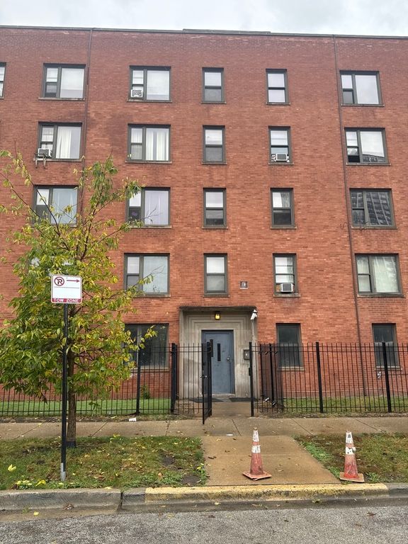 7363 S South Shore Drive 209, Chicago, IL 60649 — exterior