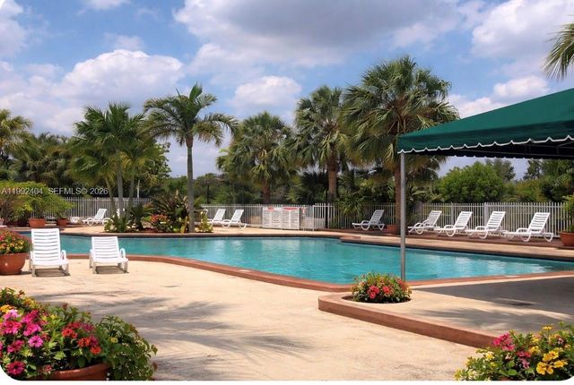 6713 SW 112th Ct, Miami, FL 33173