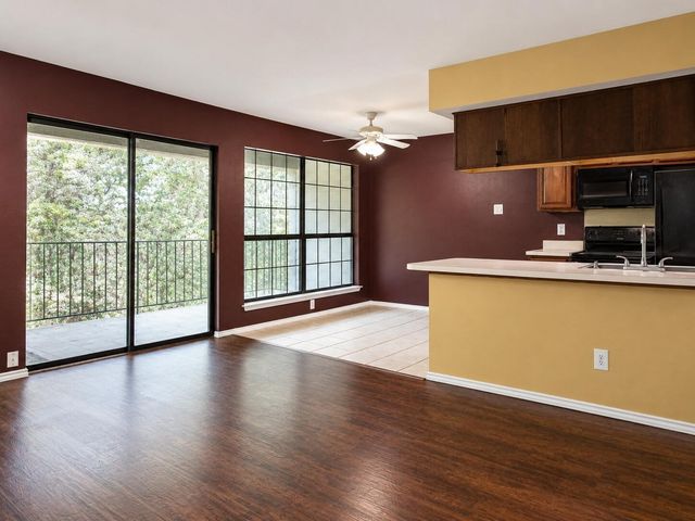 4452 Chaha Road 202, Garland, TX 75043