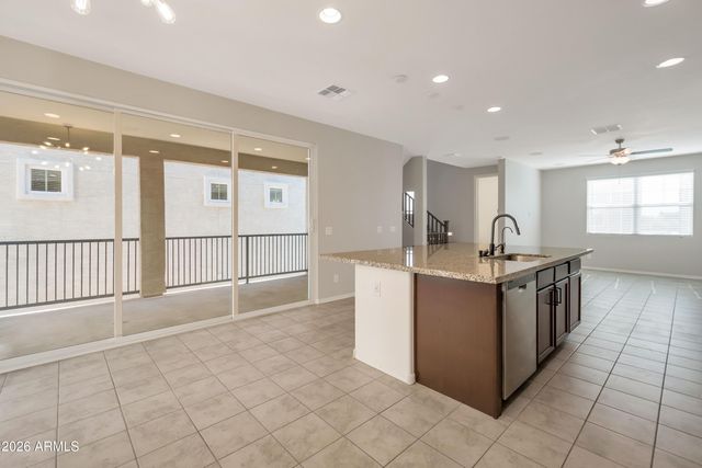 660 W FLINTLOCK Way, Chandler, AZ 85286