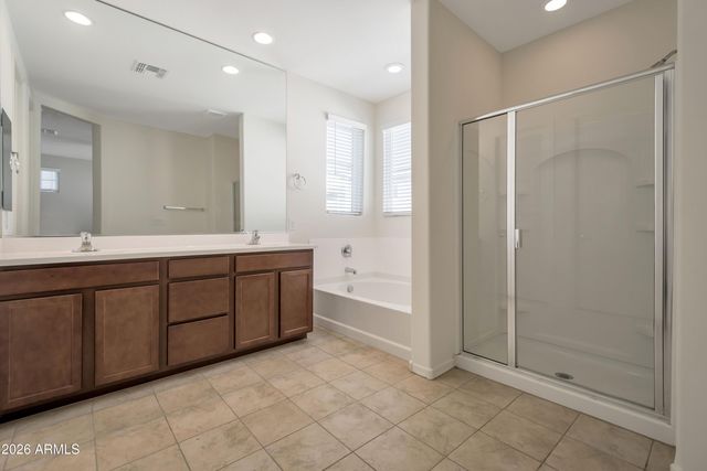 660 W FLINTLOCK Way, Chandler, AZ 85286