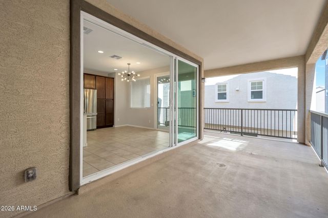 660 W FLINTLOCK Way, Chandler, AZ 85286