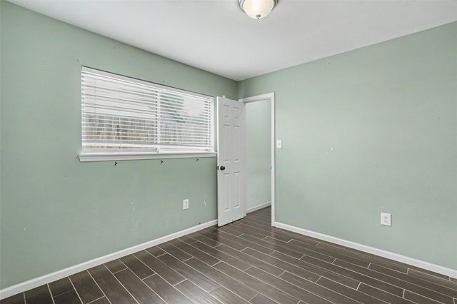 11607 Sagehurst Lane, Houston, TX 77089