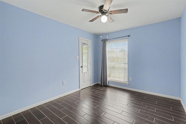 11607 Sagehurst Lane, Houston, TX 77089