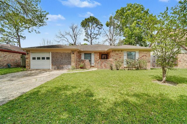 11607 Sagehurst Lane, Houston, TX 77089