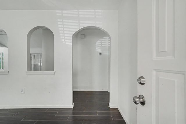 11607 Sagehurst Lane, Houston, TX 77089