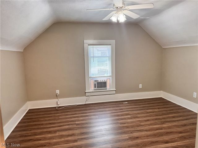 301 Bell Street, Barberton, OH 44203