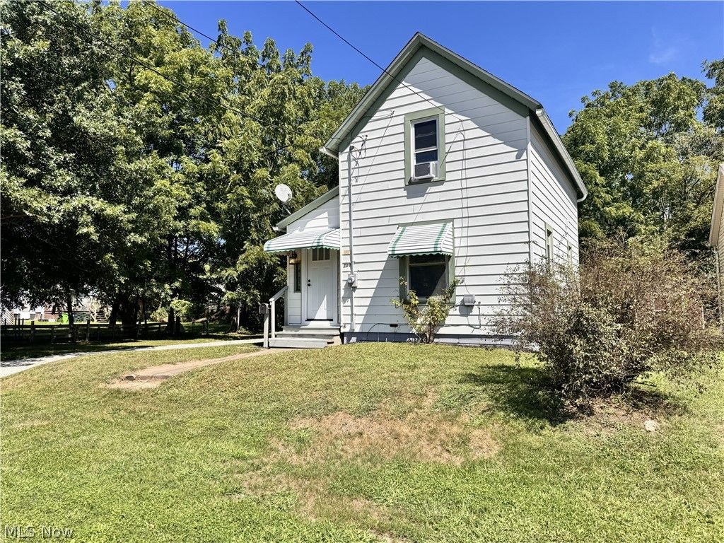 301 Bell Street, Barberton, OH 44203