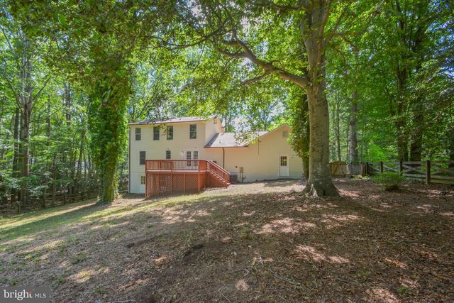 12219 WARD RD, King George, VA 22485