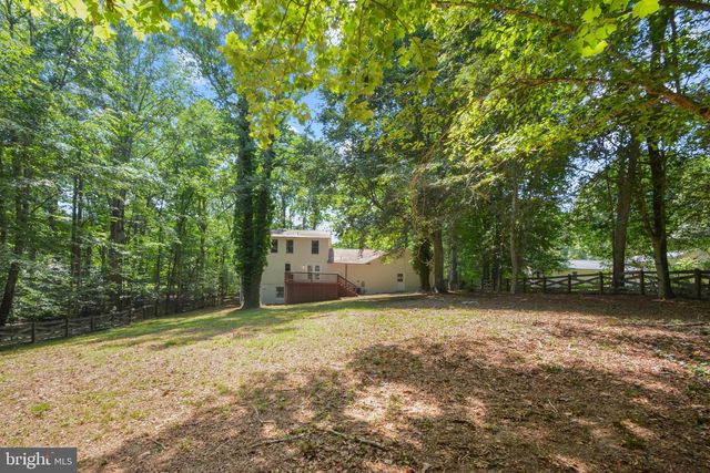 12219 WARD RD, King George, VA 22485