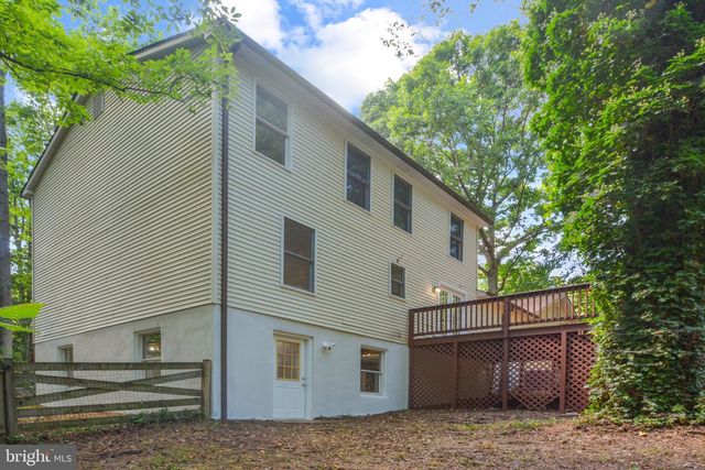 12219 WARD RD, King George, VA 22485