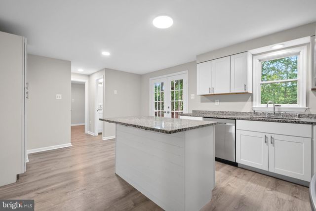 12219 WARD RD, King George, VA 22485