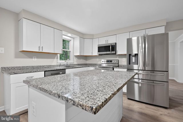 12219 WARD RD, King George, VA 22485