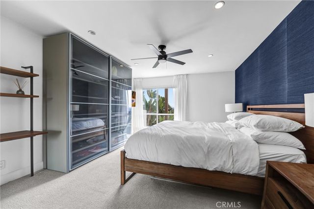 8400 De Longpre 212, West Hollywood, CA 90069