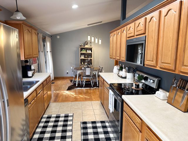 1354 County Road 1180, West Plains, MO 65775