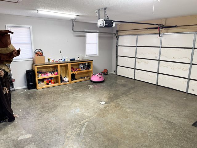 1354 County Road 1180, West Plains, MO 65775