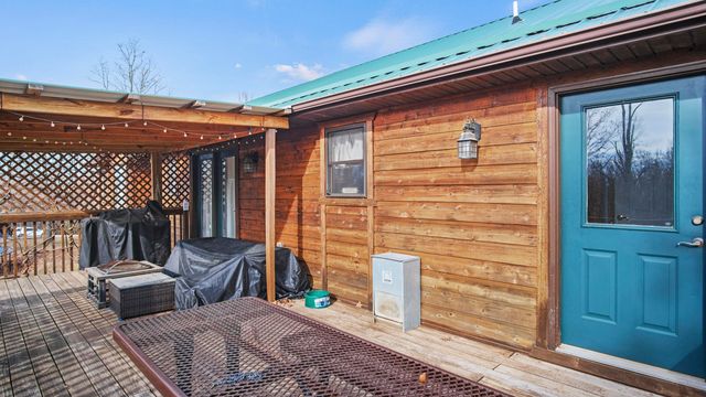 1354 County Road 1180, West Plains, MO 65775