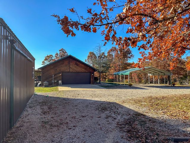 1354 County Road 1180, West Plains, MO 65775