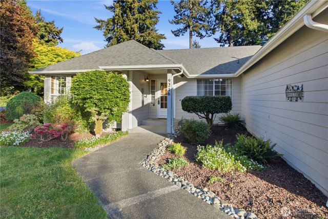 9216 78th Street SW, Tacoma, WA 98498